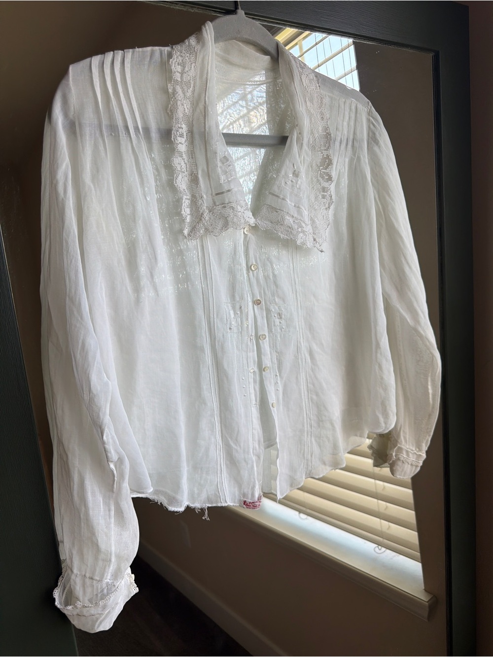 ✨ VTG Edwardian 1910s 1920s Handmade Fleur de Lis Lace Sheer Blouse White S/M
